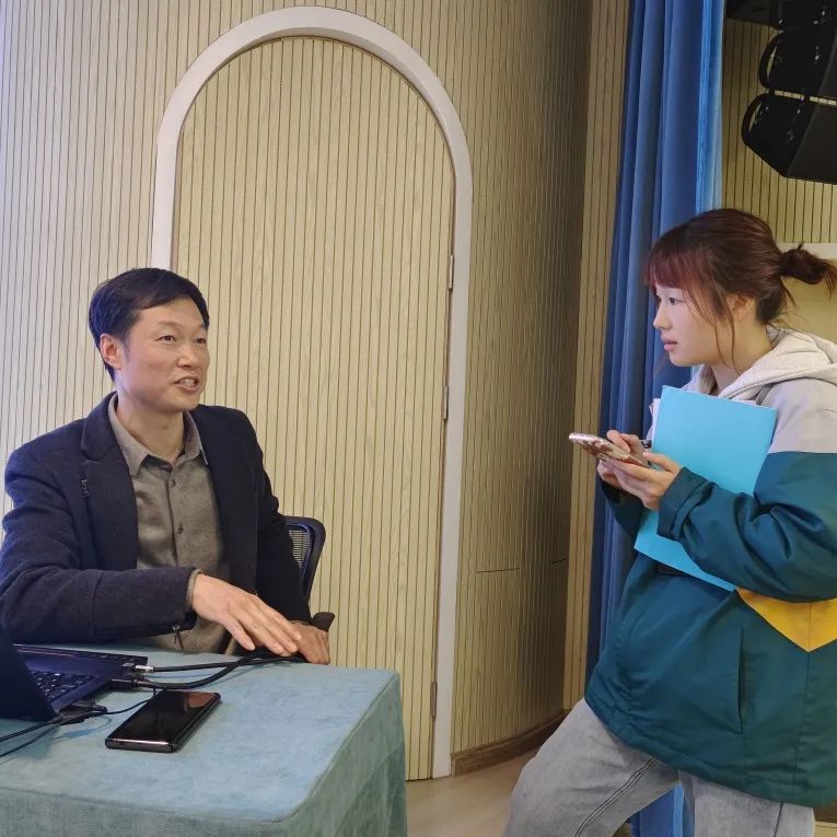 学以共进|技术引领，思辨成长