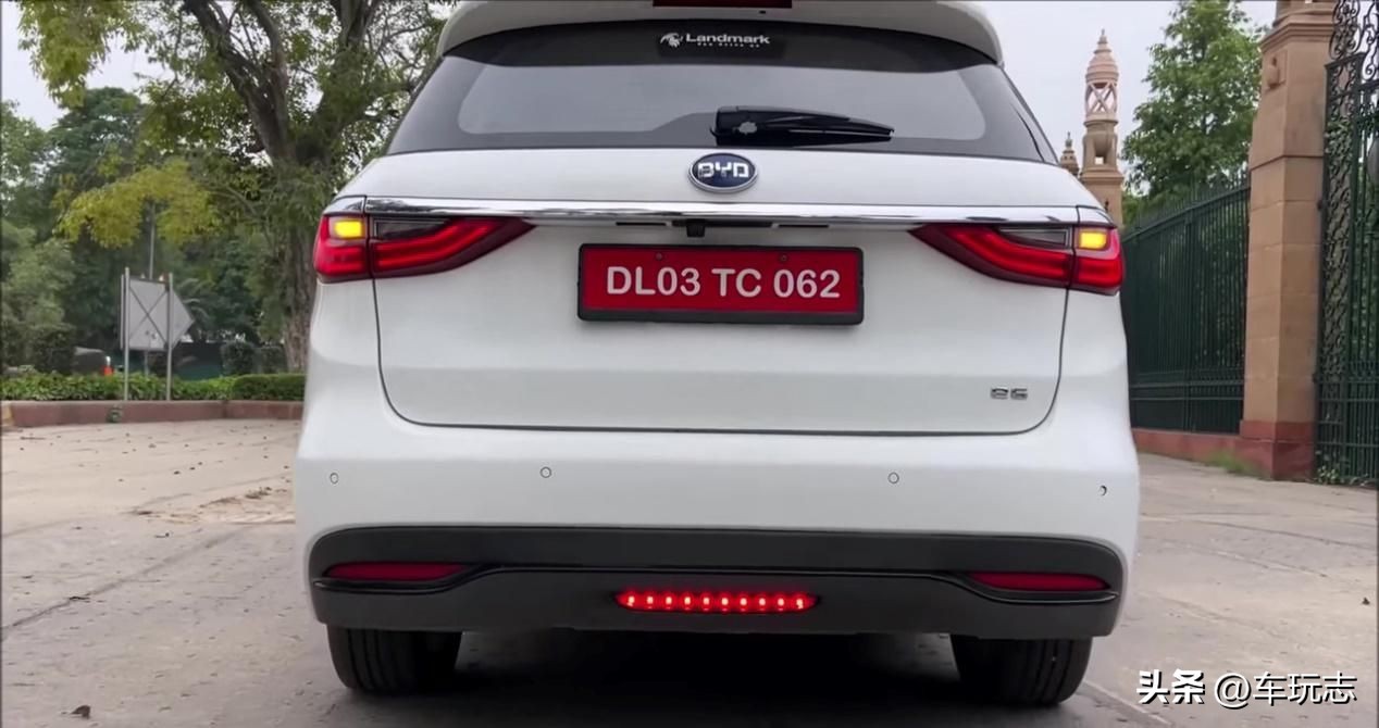 e6比亚迪新能源汽车,纯电动比亚迪e6不容忽视的亮点