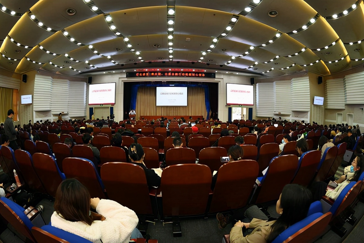 中南财经政法大学金融学综合,中南财经政法大学证券与期货学院