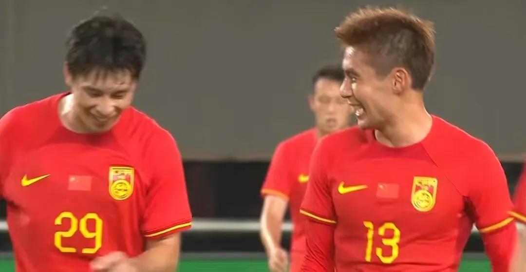 中国男足二比三不敌韩国全场纪录,中国男足被骂得最惨的一次比赛