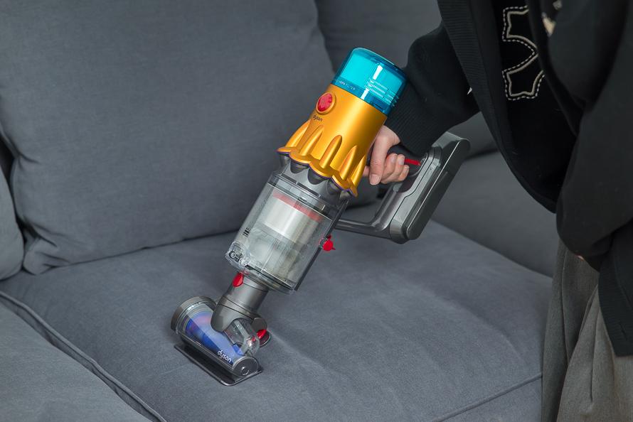 戴森洗地吸尘器v12nautik测评,戴森新品V12洗地吸尘器