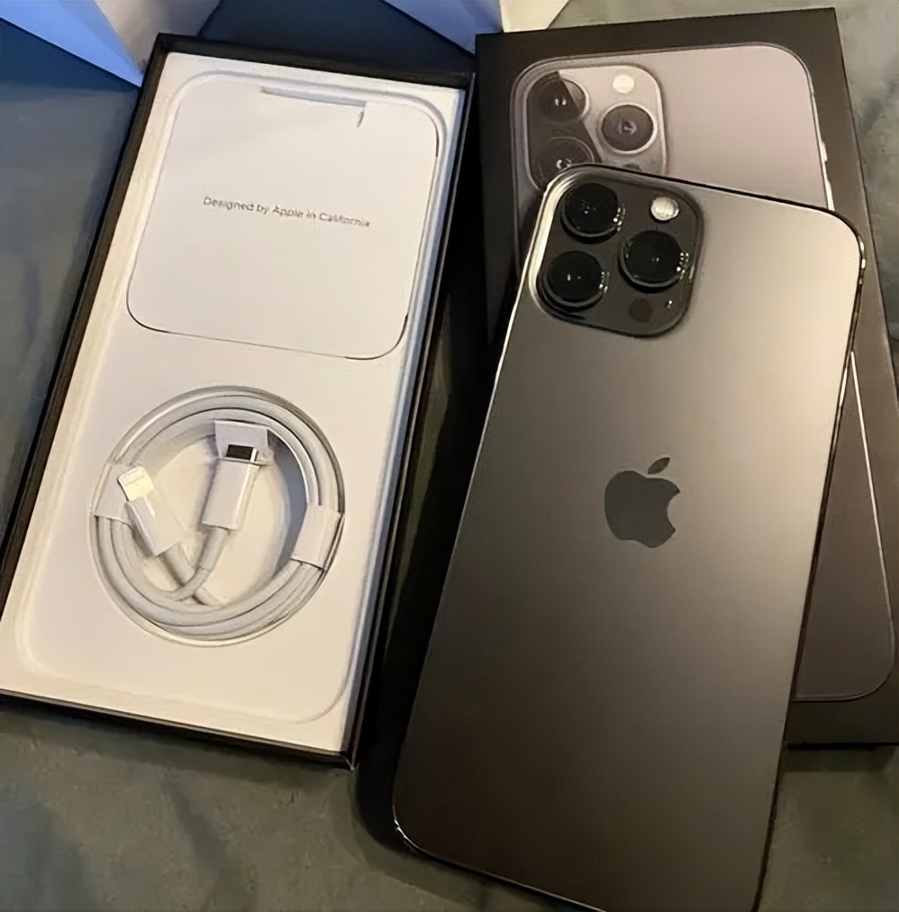 苹果手机哪个款式好用,苹果手机哪一款性能最好最耐用