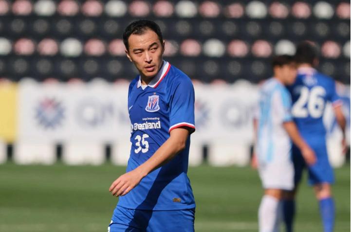 王大雷和冯潇霆谈崔康熙,大连话冯潇霆和王大雷