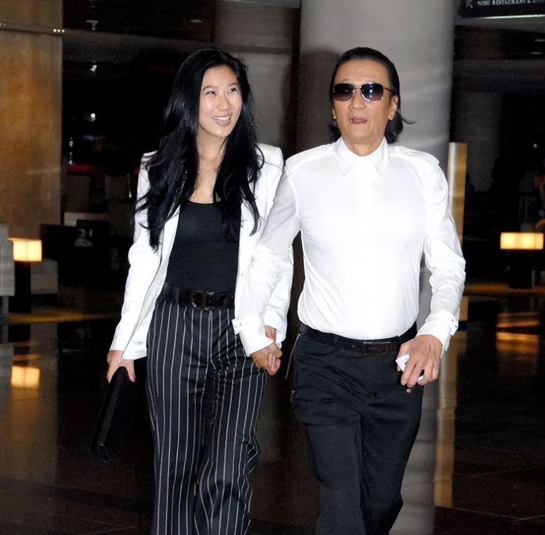 被谢贤宠了12年,coco什么时间和谢贤好的