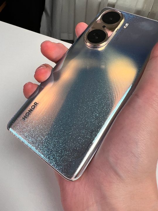 opporeno7与荣耀60se选哪个,opporeno7与荣耀60综合比较