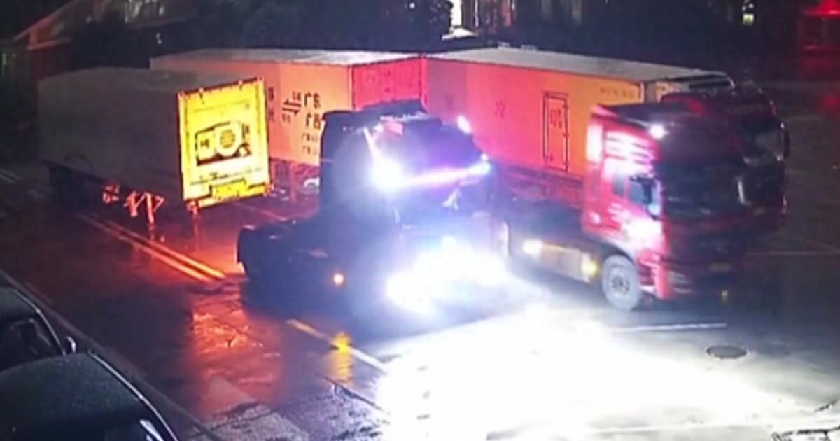 高速逃费的视频,逃高速费1000多怎么处罚