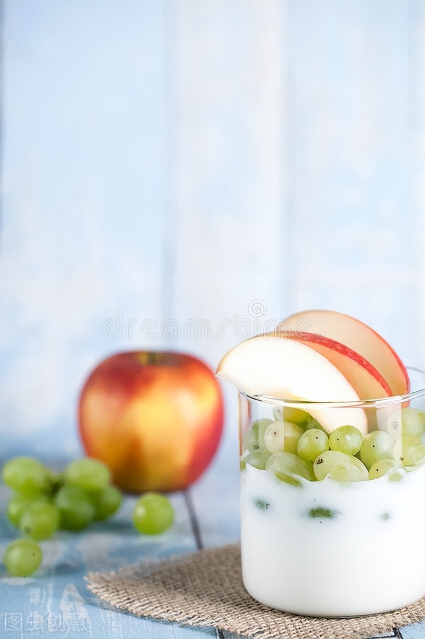 鲜奶吧加盟店是干什么的,鲜奶吧加盟创业项目