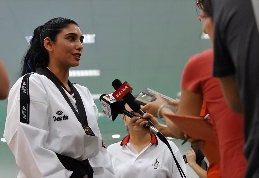 迪拜最美公主多少岁,迪拜最漂亮公主长大后