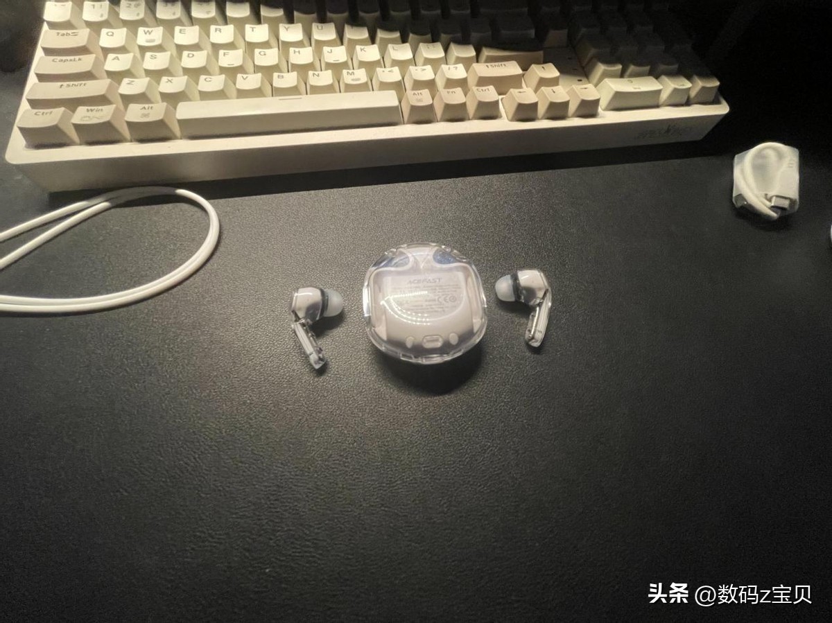 acefast2代小晶彩蓝牙耳机,蓝牙耳机推荐性价比高qcy