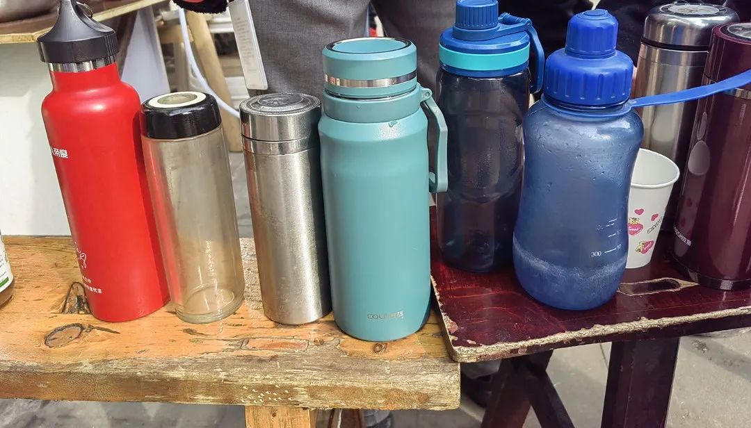 云南一医院熬防疫大锅药免费发放,医院熬防疫大锅药免费发放市民