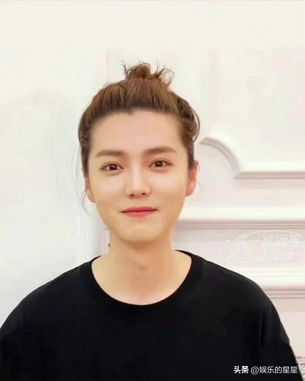 鹿晗丸子头发型图,鹿晗丸子头发型