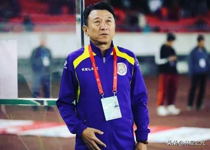 辽宁铁人足球俱乐部段鑫,足球教练段鑫