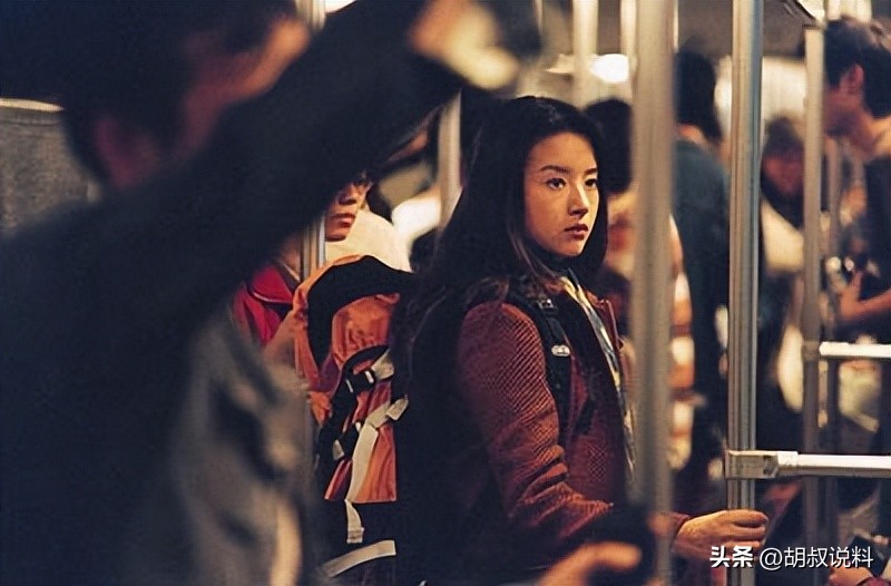 43岁董洁直播,43岁董洁直播带货评论区大翻车