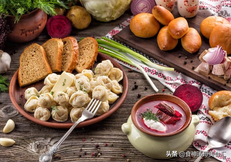 俄罗斯一日三餐吃什么菜,俄罗斯家庭一日三餐吃啥