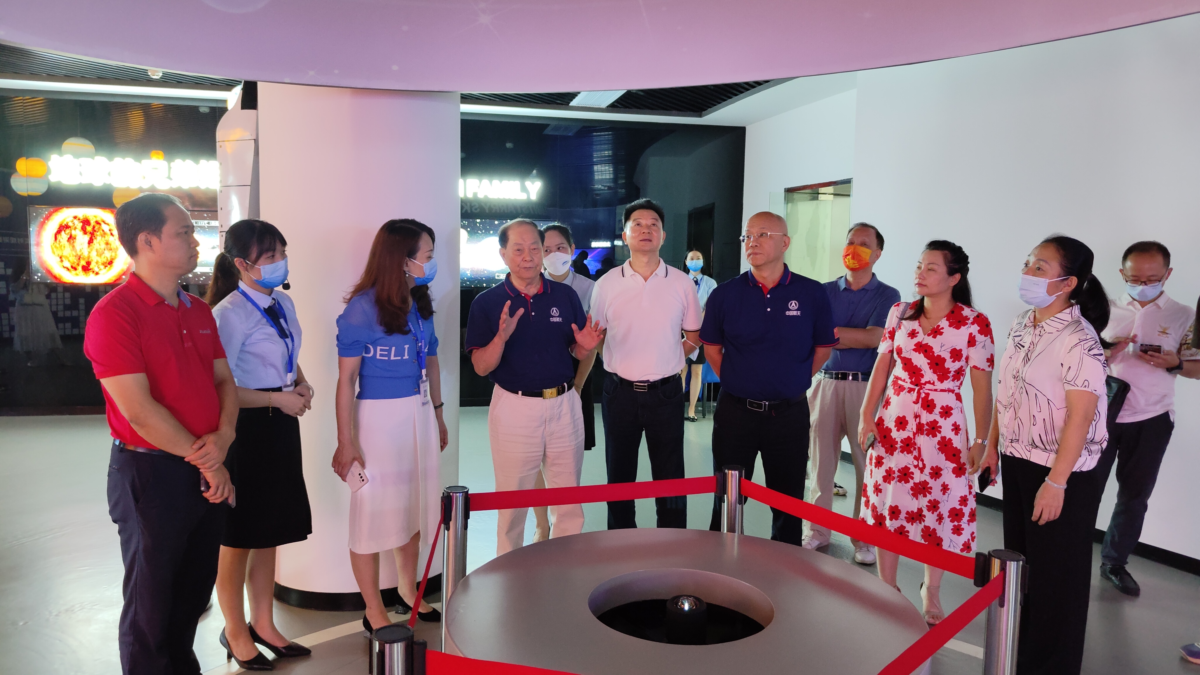 何质彬院士什么级别,何质彬院士进校园