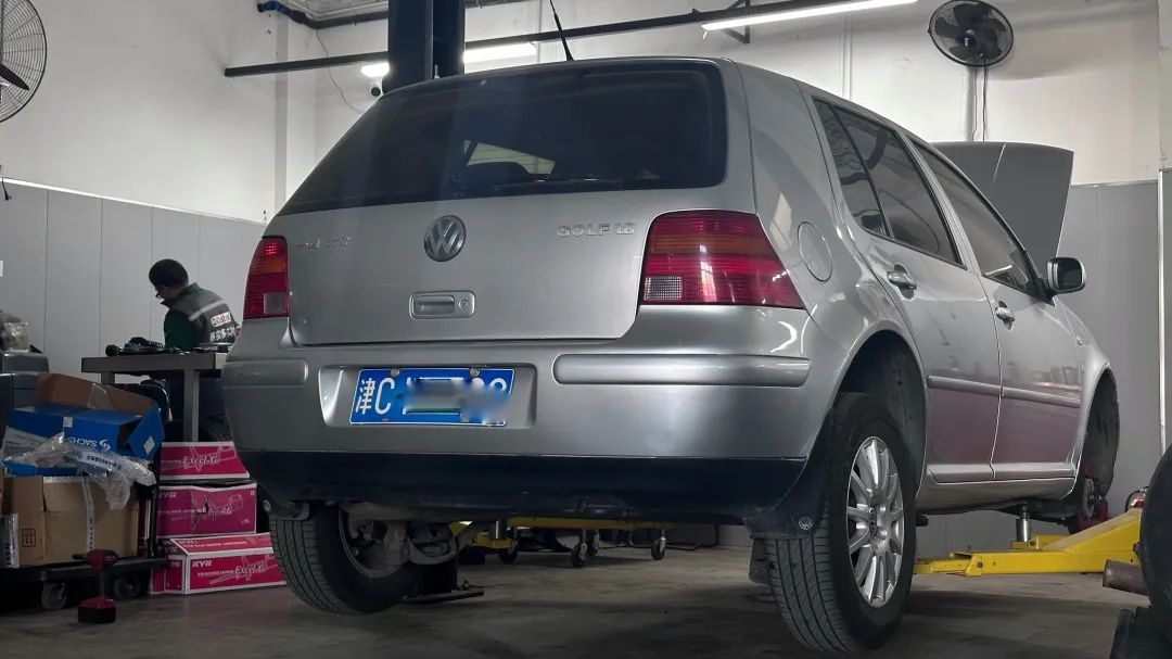 翻新高尔夫6代,帮老大爷改装