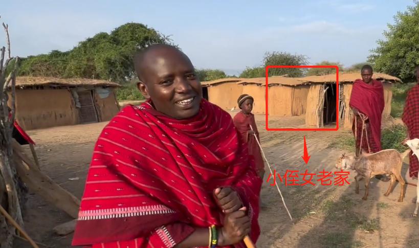 非常有良心的非洲保镖替老板省钱