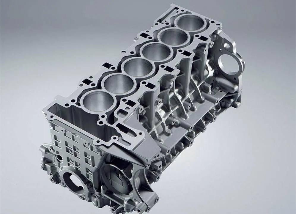 宝马直列六缸3.0t发动机利弊,宝马直列6缸发动机为什么那么强