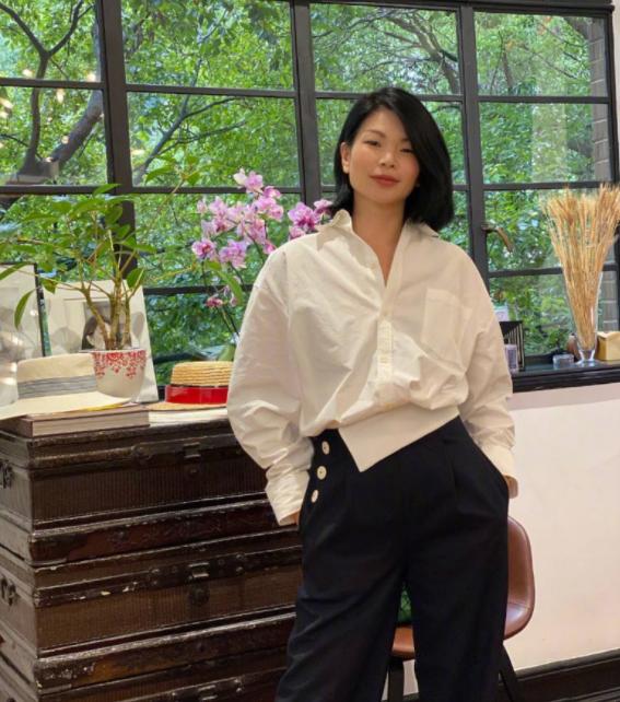 超模吕燕的丈夫和家人近况,超模吕燕全家