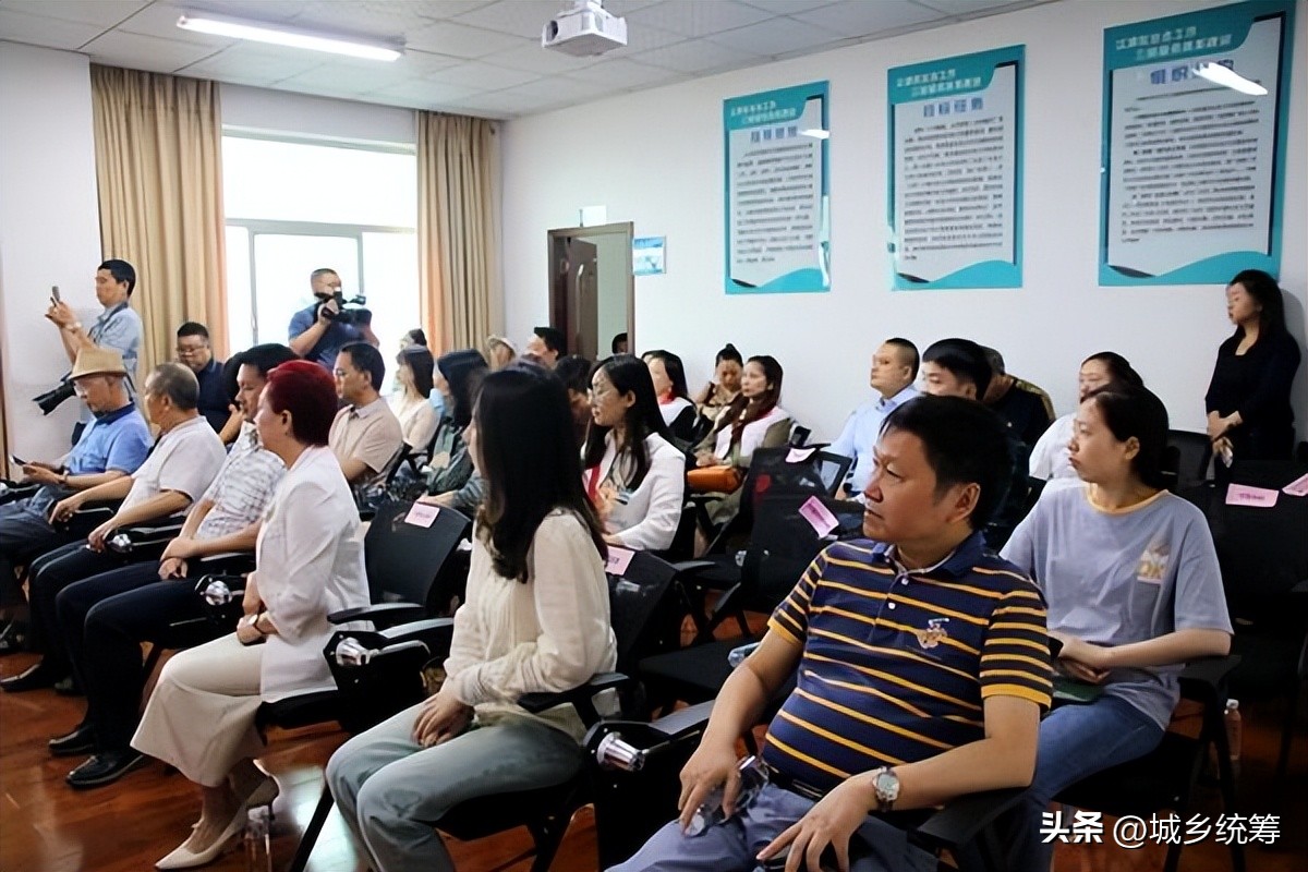 幸福家庭家政服务中心,幸福家庭婚姻服务中心