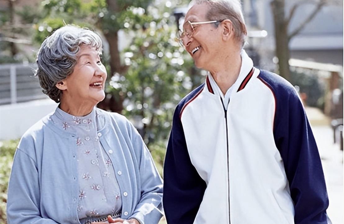 年轻人和老年人观念真的不一样,老年人和年轻人的消费行为差异