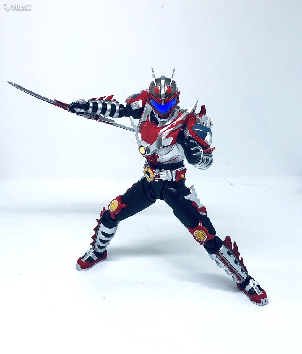 炎龙侠铠甲测评,炎龙侠升腾就是焰火的力量