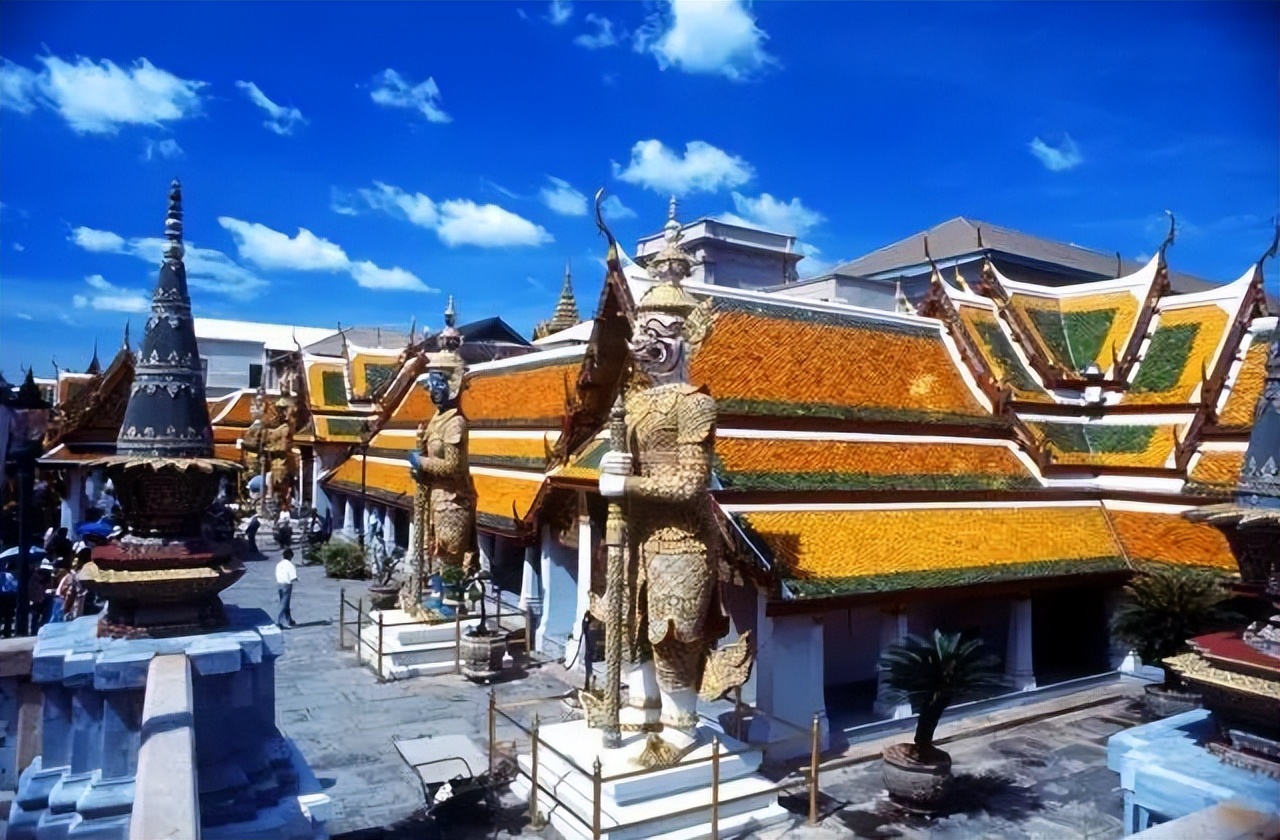 泰国商务签证目前能否入境泰国,泰国商务签证是电子签么