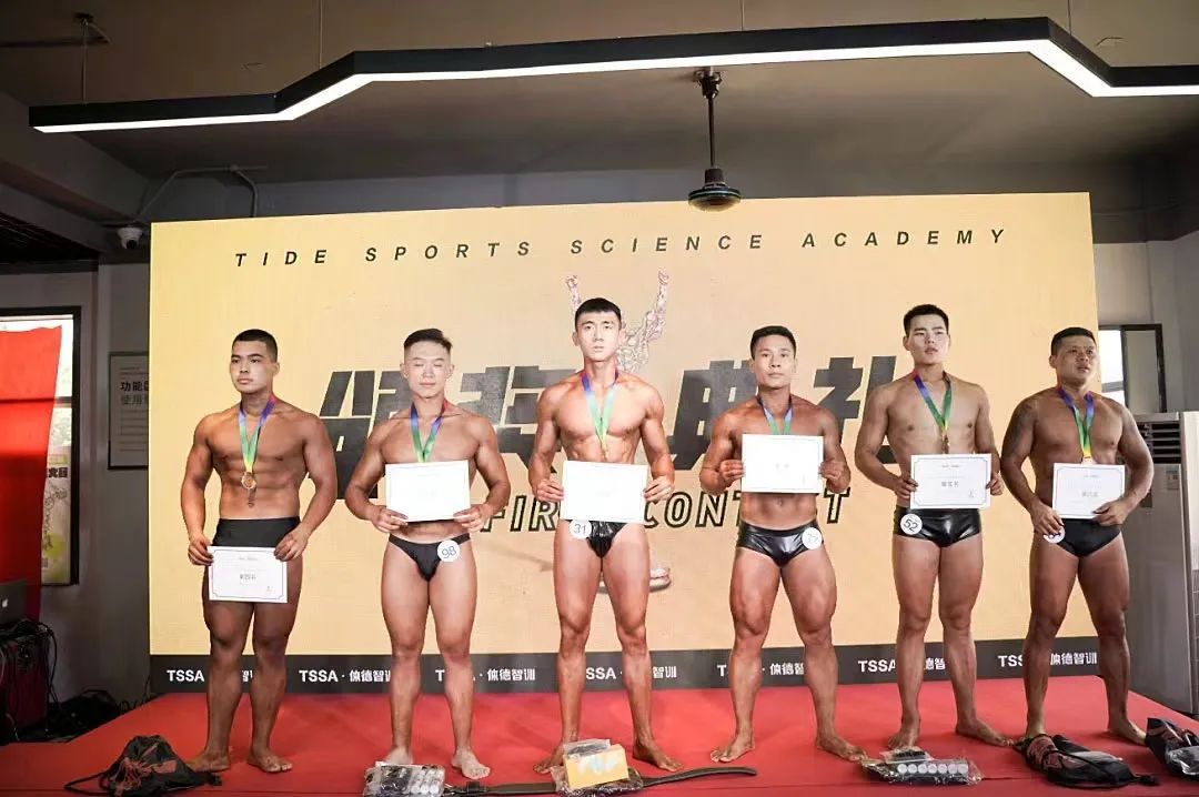 工作8个月,月薪1.3W,从田径场到健身房,变的是赛场,不变的是光芒!