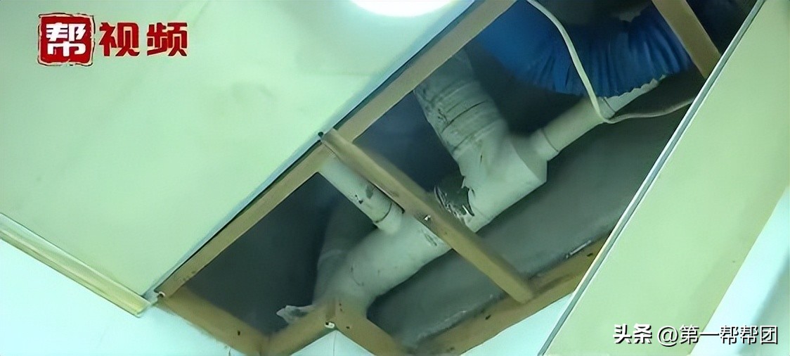 住一楼排污管倒灌粪水怎么解决,业主下水管道遭邻居截断后续