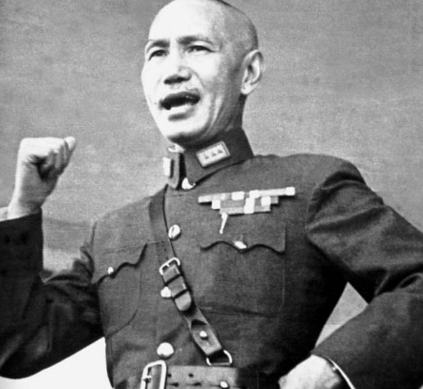 农民捡到响尾蛇导弹,1985年浙江农民捡到一枚响尾弹