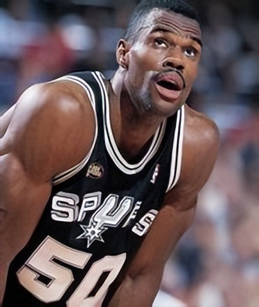 nba现役五个位置得分王最多的球员,历史5位得分最高的巨星