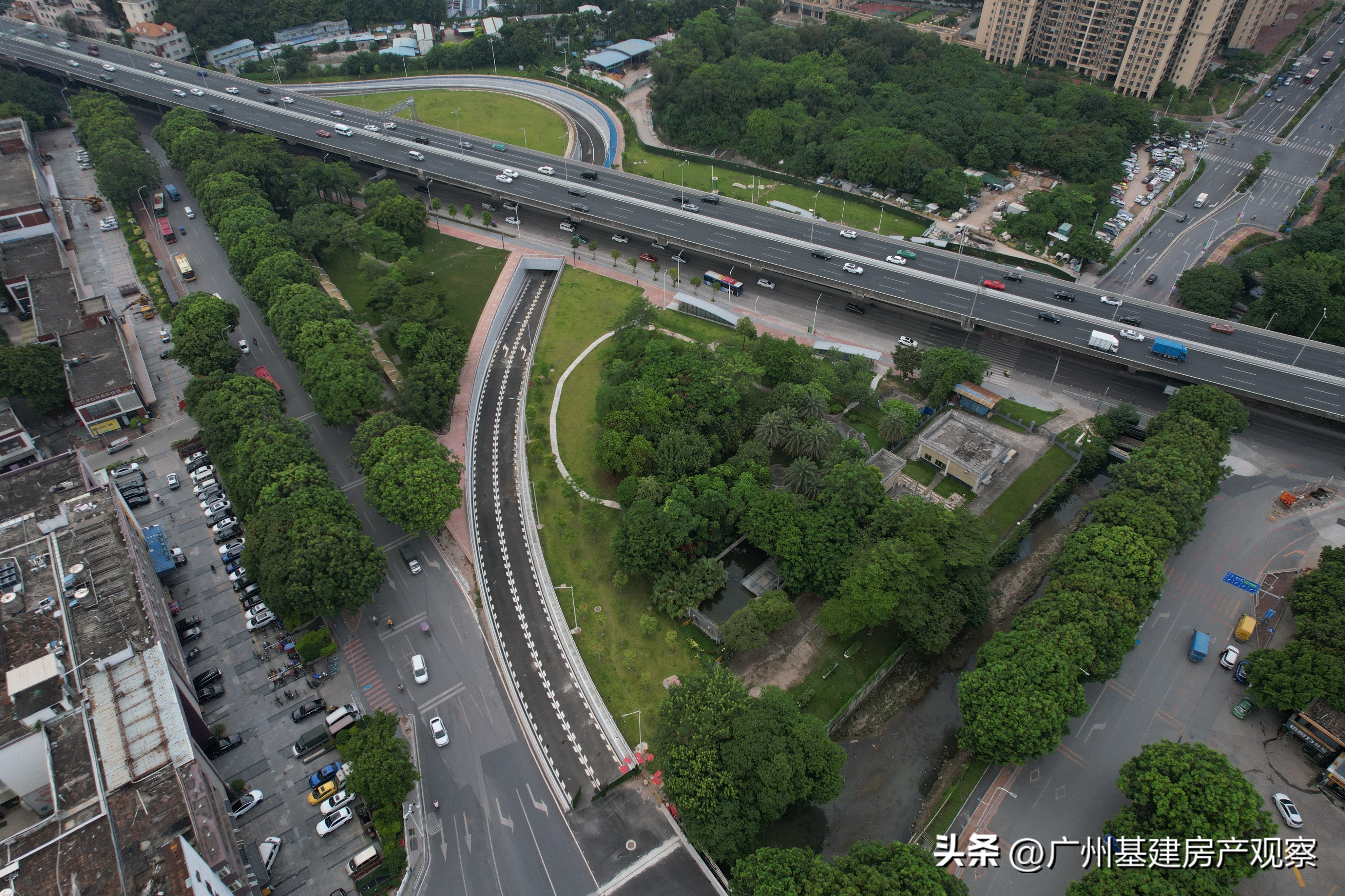 鹤龙一路下穿广花路,广花一路鹤龙路