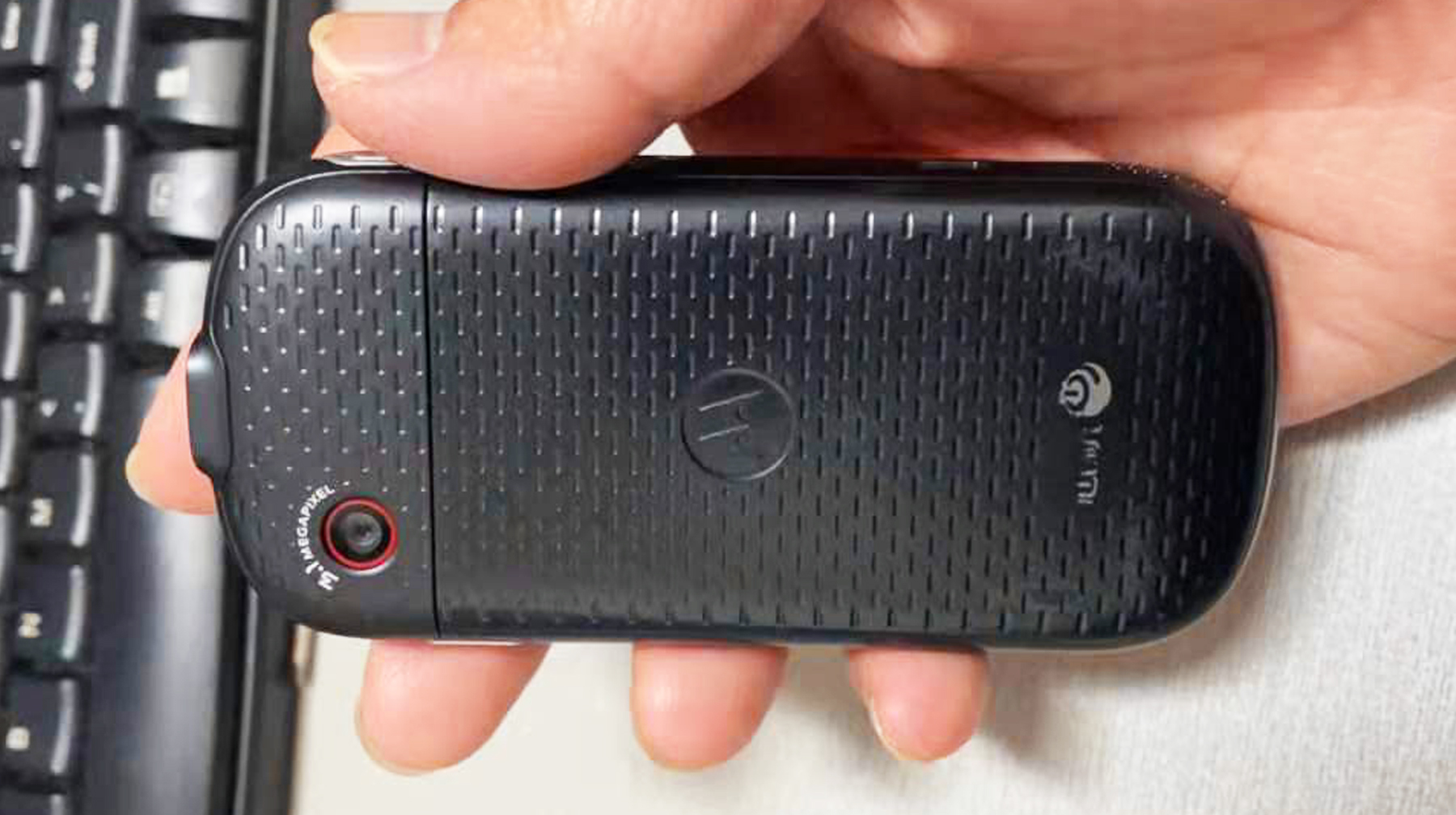 摩托罗拉em35不开机,摩托罗拉EM325