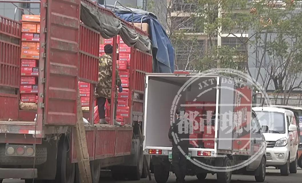 南昌男子求职被套路买车,江西南昌一男子找工作被骗买车