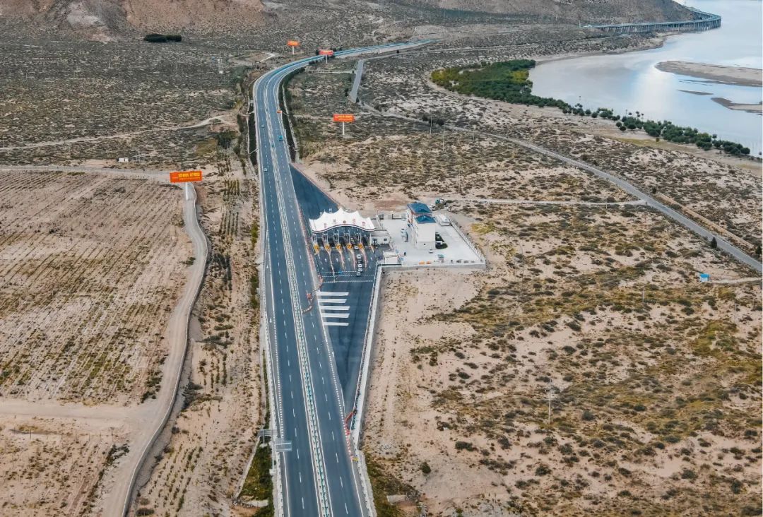 警方蹲守一个月当场抓获,民警通过布控抓获犯罪嫌疑人