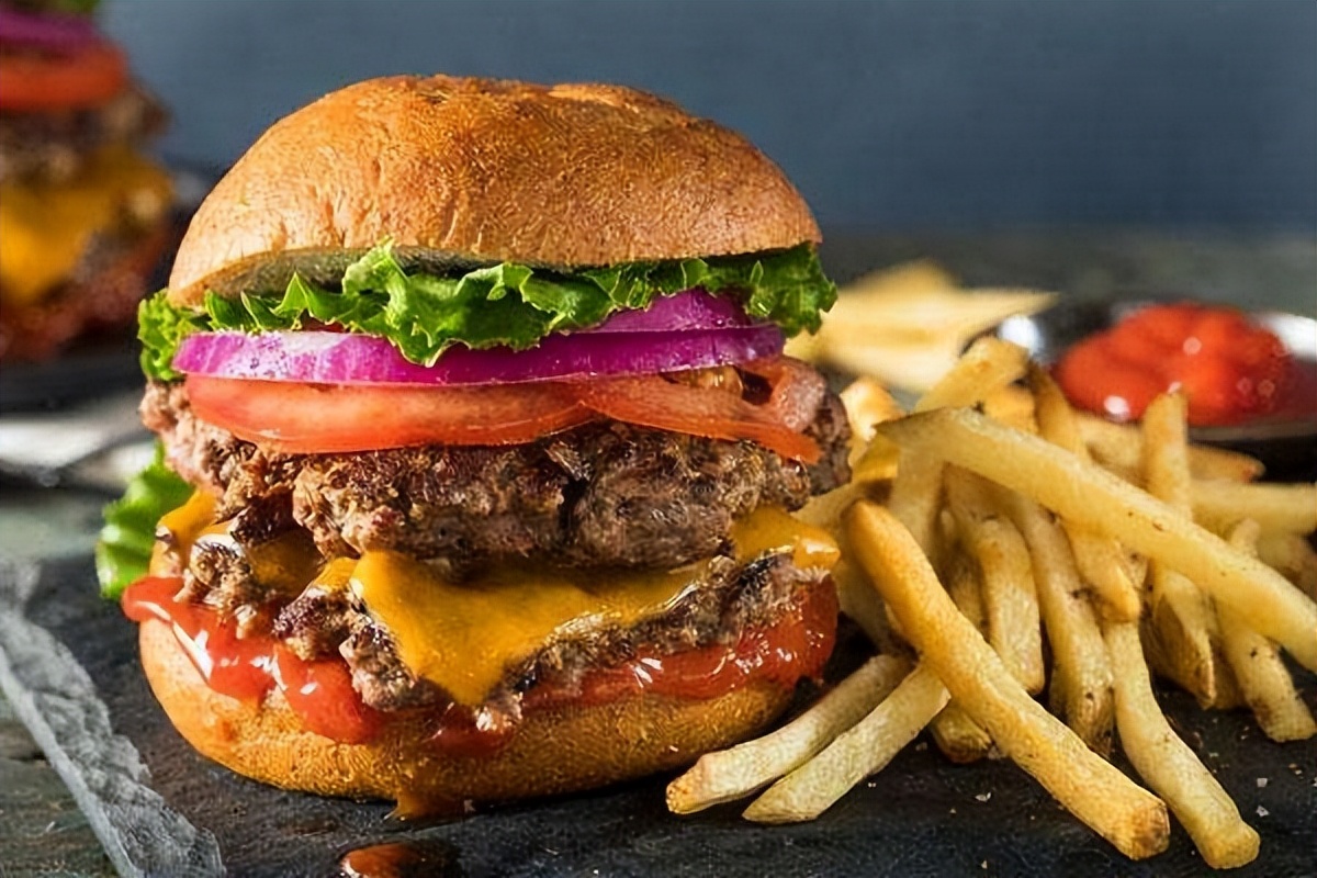 160cm女性标准体重对照表,女性标准体重对照表2021计算公式