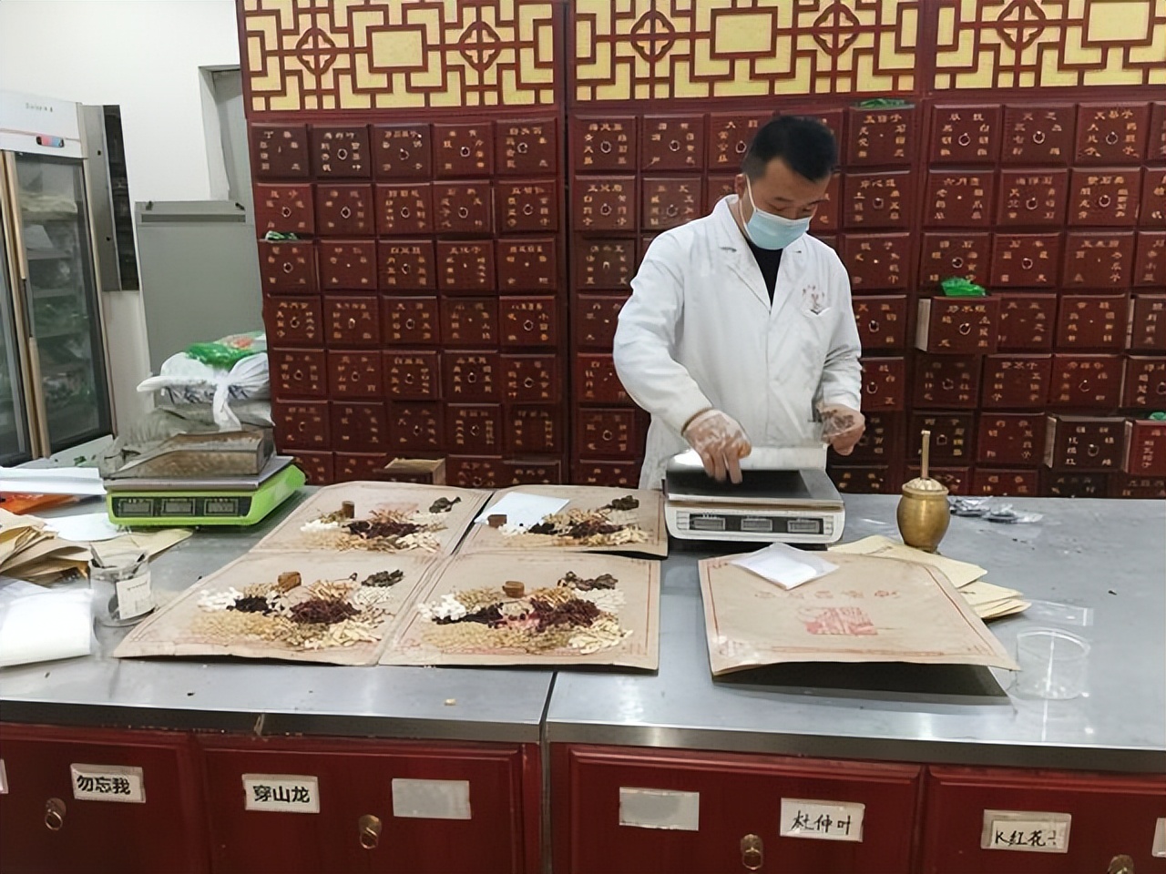 肺癌化疗和免疫治疗无效怎么办,肺癌不能手术只靠化疗属于晚期吗