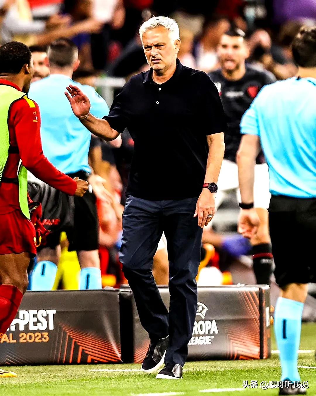 英超穆里尼奥禁赛,前英超主裁被裁