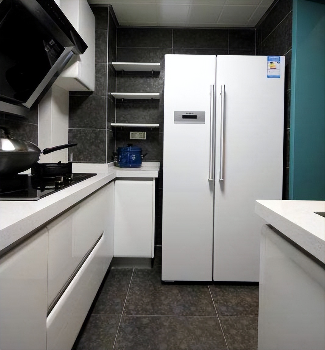 双开门冰箱的优缺点,双开门冰箱与四开门冰箱的优缺点