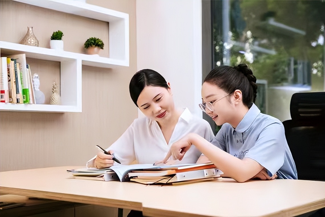 六年级下册语文写赠言,语文六年级下册临别赠言