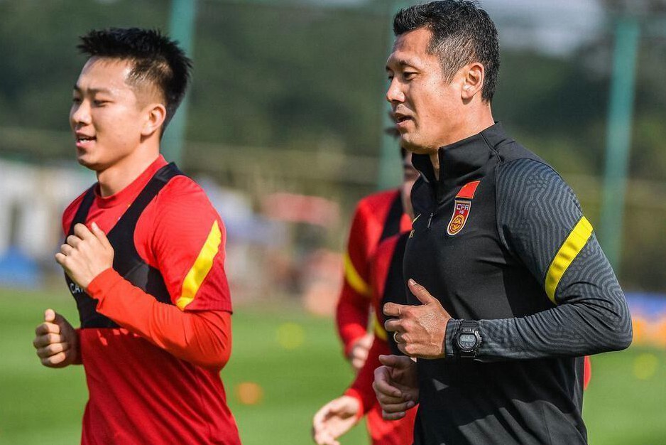 3-2！中国男足大爆发，掀翻卡塔尔，国产C罗破门，冲进世少赛有戏