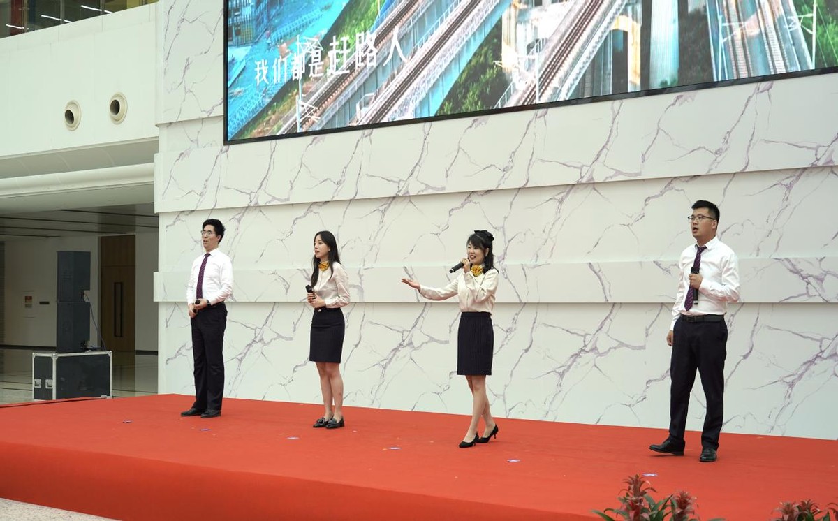 托稳“菜篮子”，守好“钱袋子”——恒丰银行南京分行反假主题宣传走进众彩物流