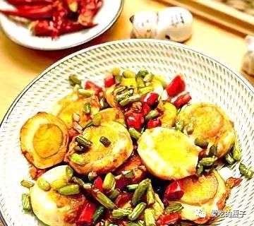 金钱蛋怎么吃好吃,金钱蛋做法鸡蛋不散