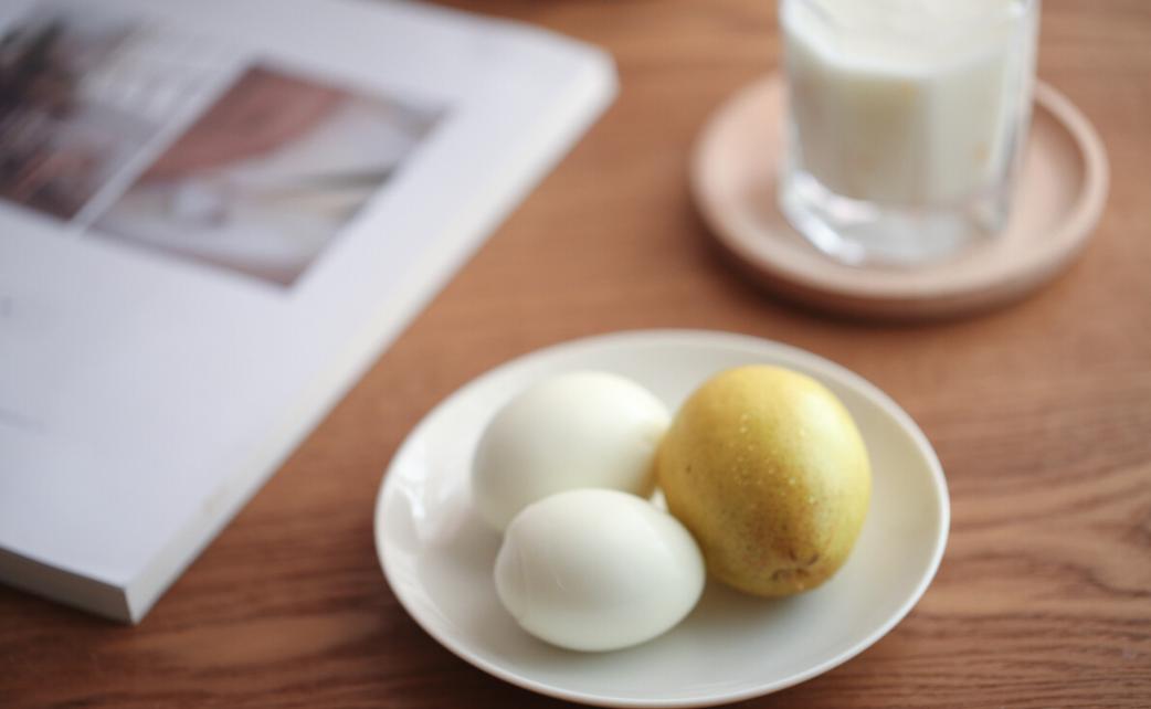 如果一个人连续七天只吃肉,每天吃一颗水煮蛋有什么变化