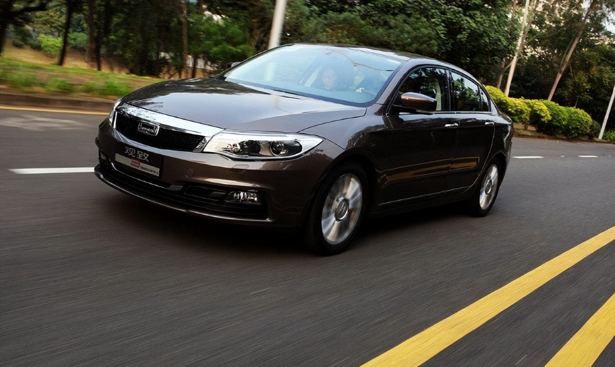 汽车急加油门有泄气的声音,加燃油宝后车子异响