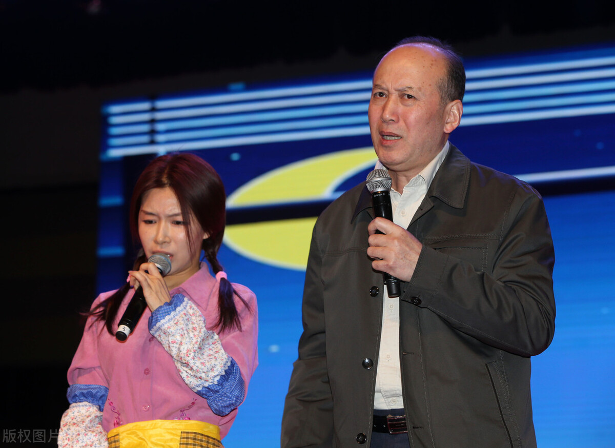 著名喜剧演员郭达:感谢蔡明,与平凡妻子相爱一生