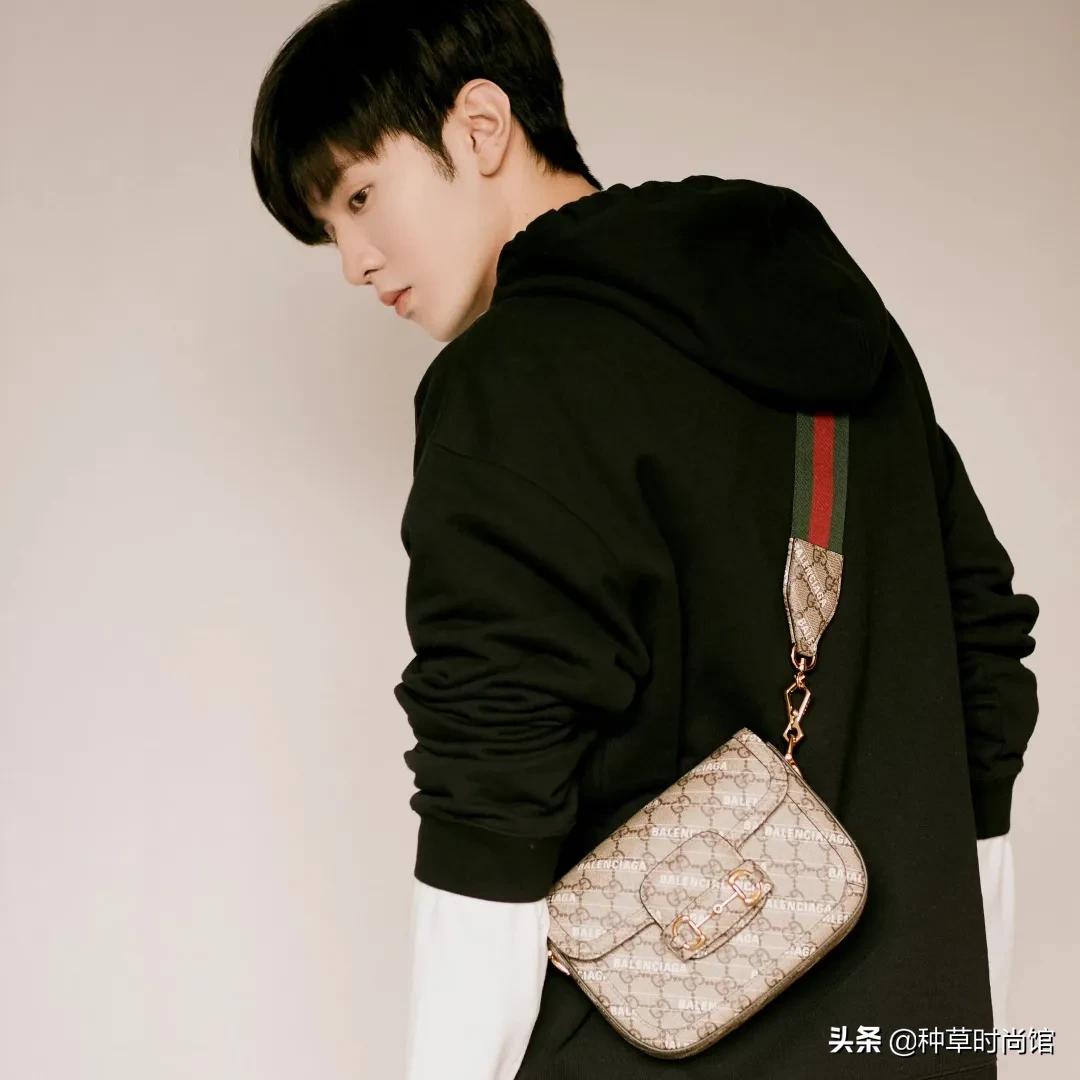 大牌包包入门推荐3000左右黑色,今年最值得入手的大牌包包推荐