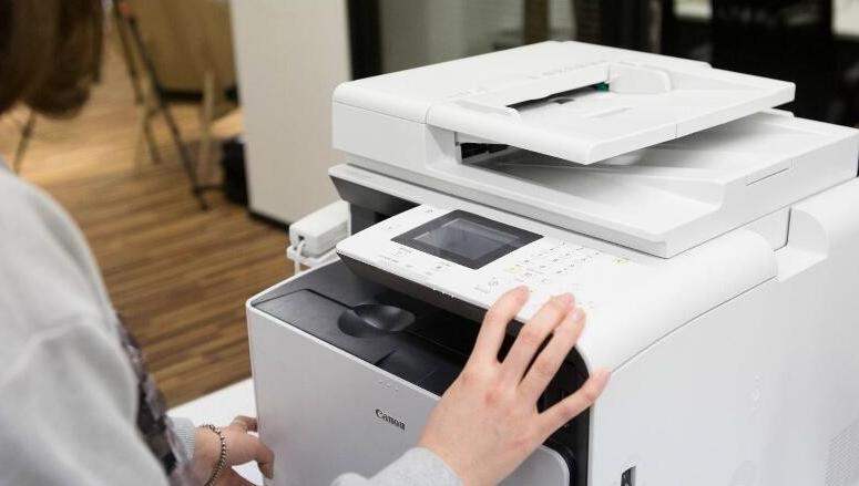 打印机卡纸维修需要多少钱,惠普打印机卡纸了怎么维修