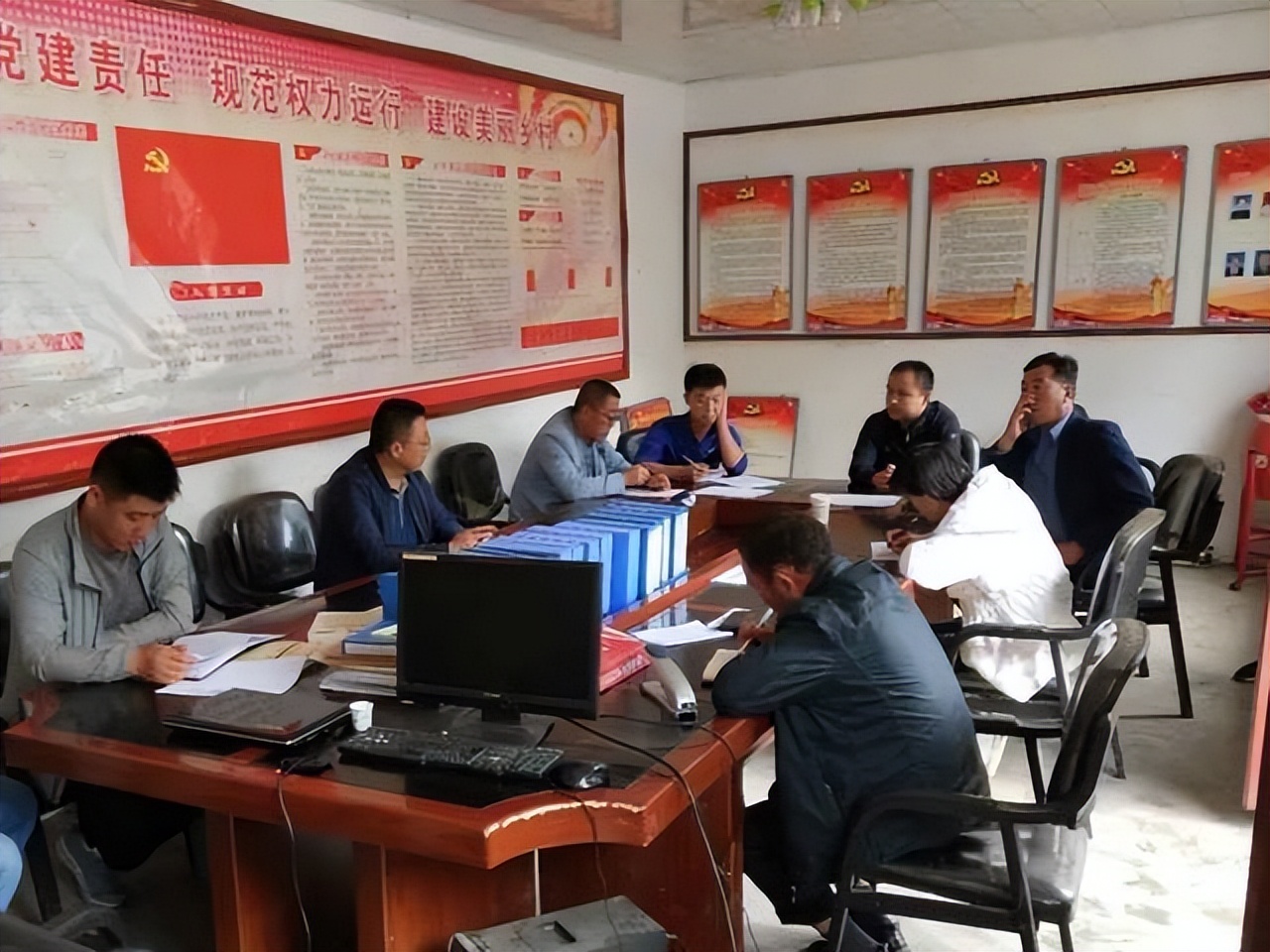 基层公务员退休能提拔到什么级别,公务员退休之前晋升职级有用吗