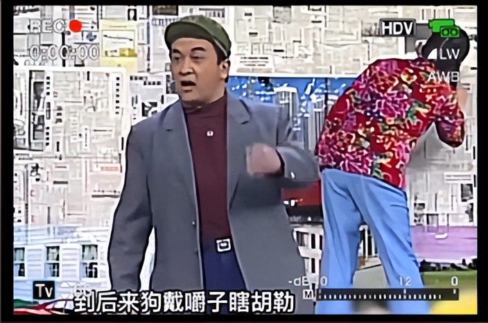 内马尔进球为白血病男孩跳舞,内马尔学患病孩子进球跳舞